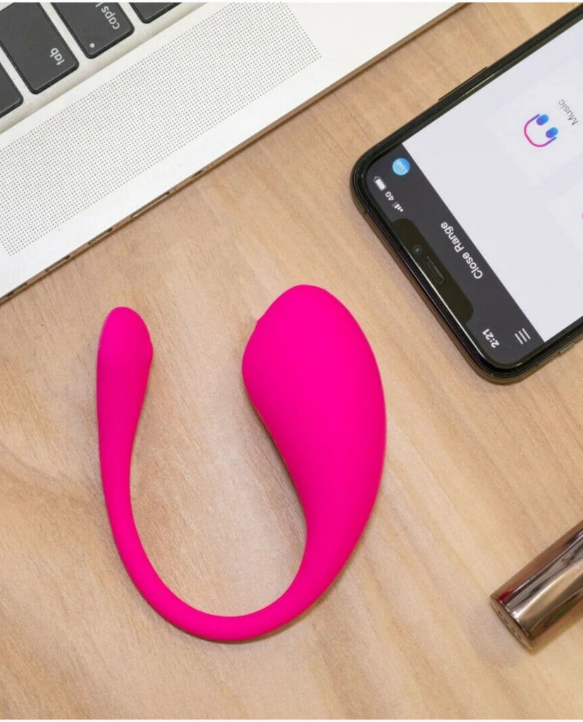 Lush 3 App Controlled Vibrator by Lovense is an ideal sex toy for solo play, discreet public play or couple play - hand off control to your partner and enjoy as they pleasure you from across the room. 